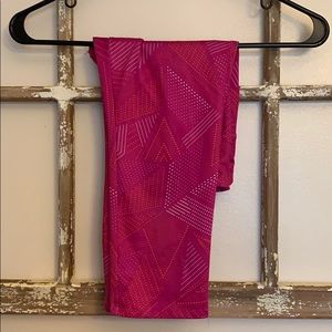 Old Navy Active Youth Med Cropped Leggings